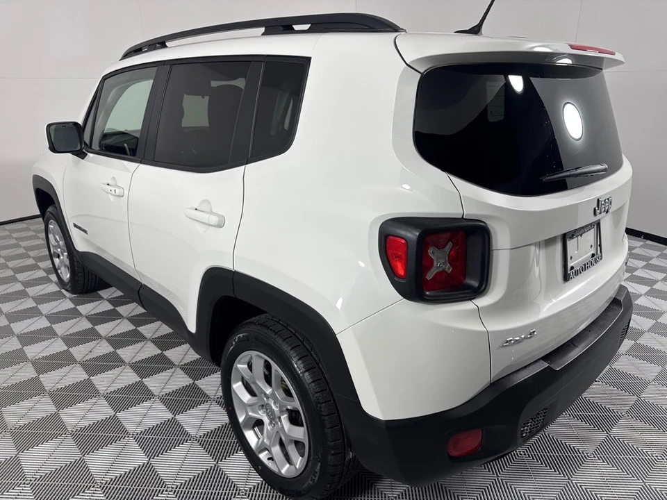2017 Jeep Renegade - Image 8 of 12
