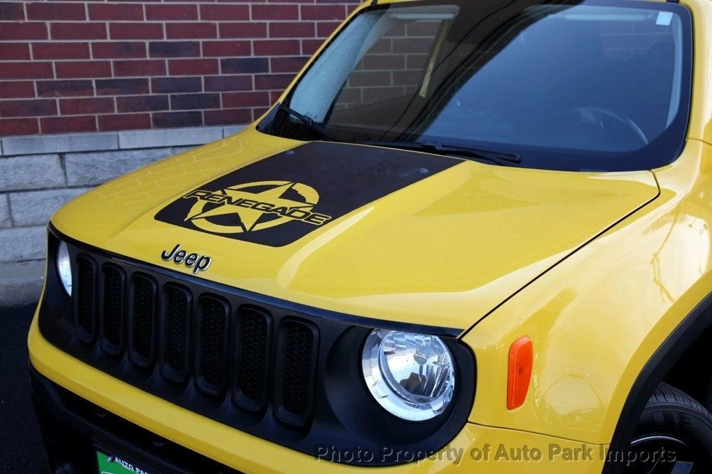 2017 Jeep Renegade - Image 11 of 12