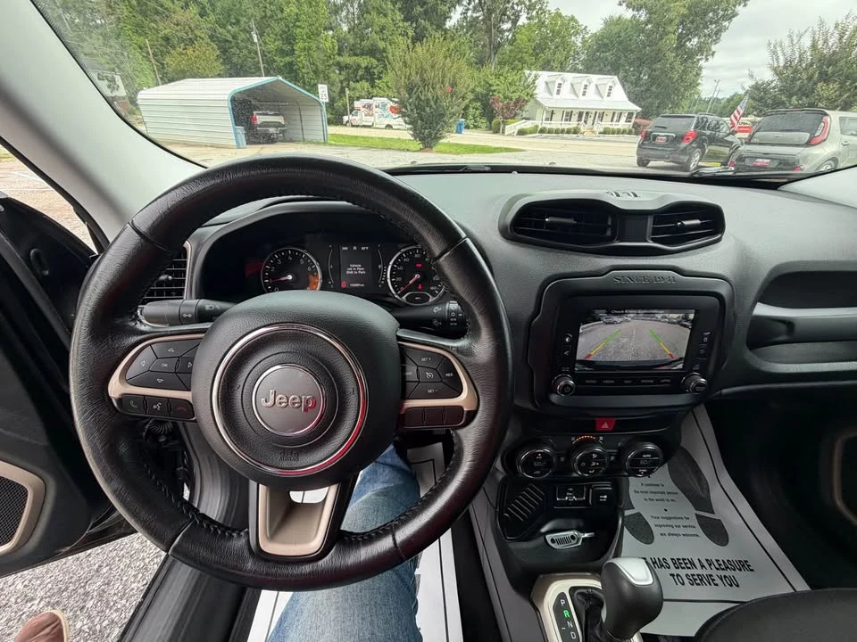 2017 Jeep Renegade - Image 11 of 15