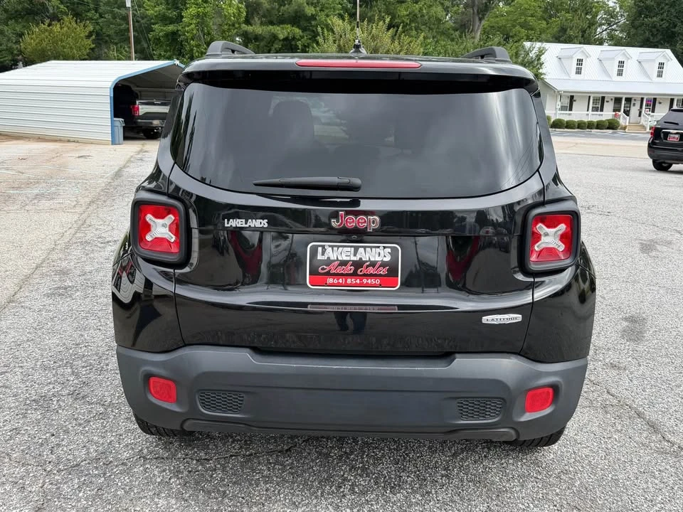 2017 Jeep Renegade - Image 4 of 15