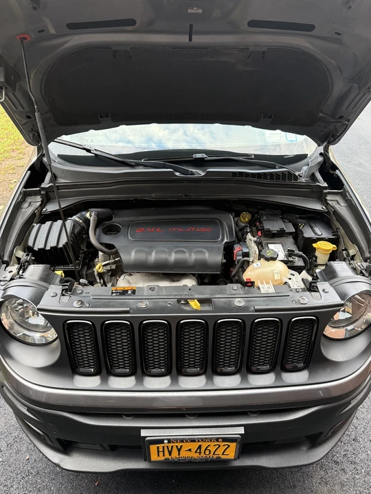 2017 Jeep Renegade - Image 2 of 20