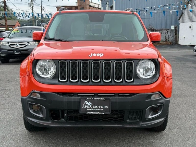 2017 Jeep Renegade - Image 2 of 12