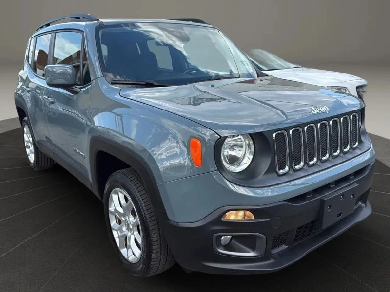 2017 Jeep Renegade - Image 3 of 12