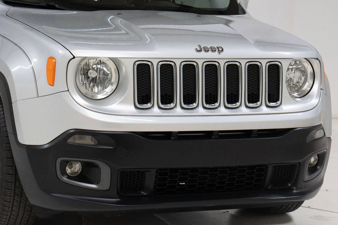 2017 Jeep Renegade - Image 9 of 12