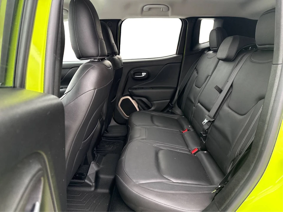 2017 Jeep Renegade - Image 10 of 21