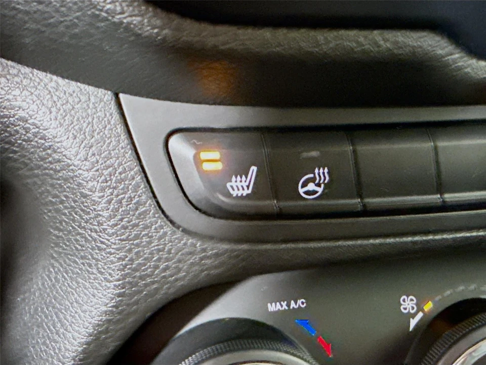 2017 Jeep Renegade - Image 12 of 31