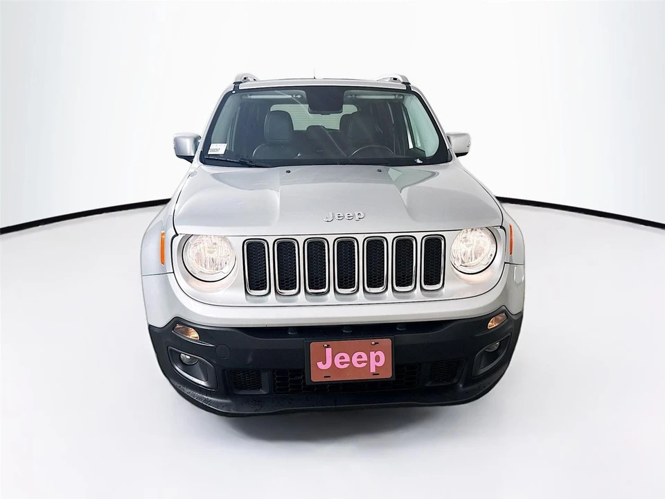 2017 Jeep Renegade - Image 24 of 31