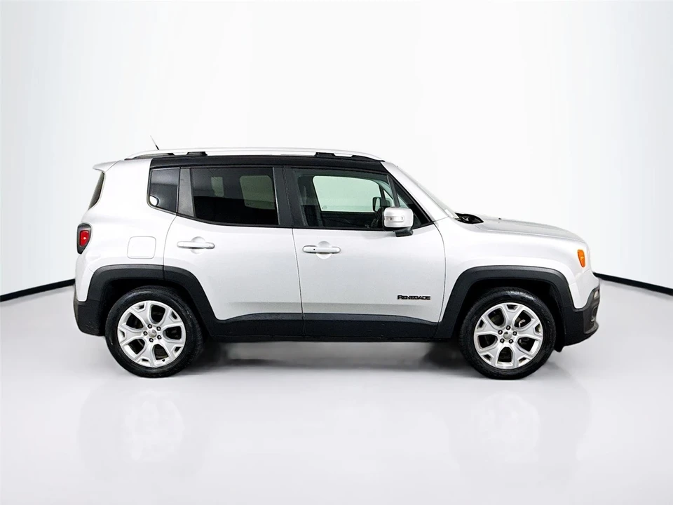 2017 Jeep Renegade - Image 30 of 31