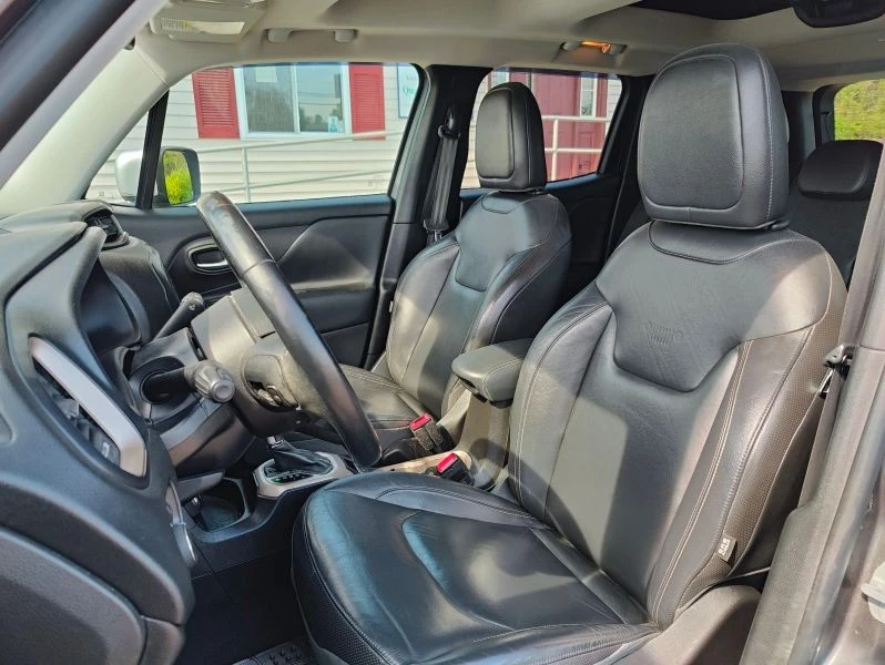 2017 Jeep Renegade - Image 9 of 12