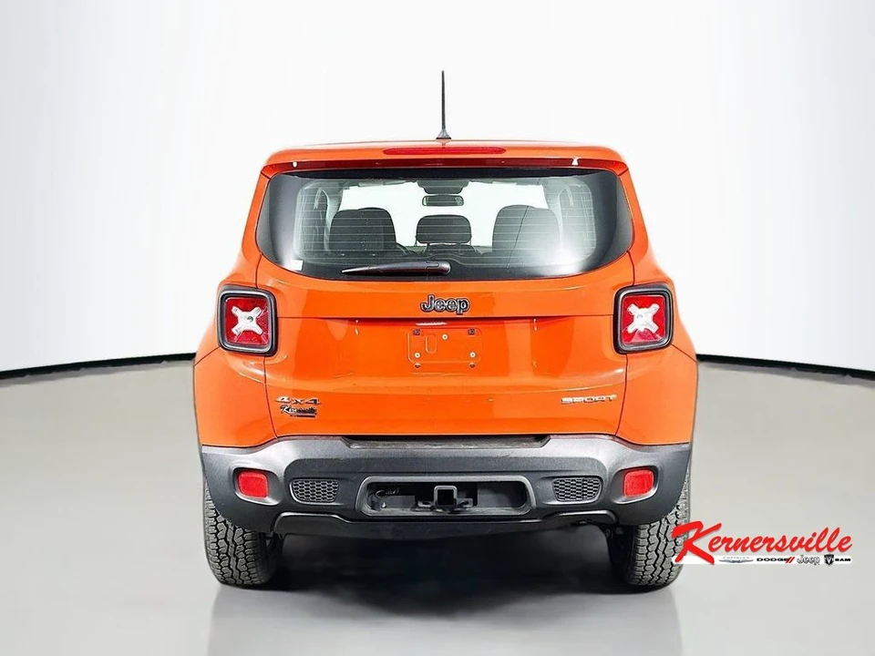 2017 Jeep Renegade - Image 6 of 21