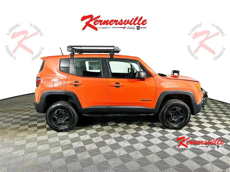 2017 Jeep Renegade - Image 8 of 21