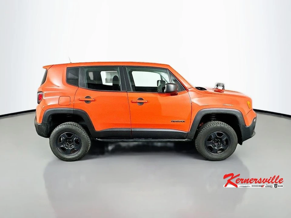 2017 Jeep Renegade - Image 8 of 21