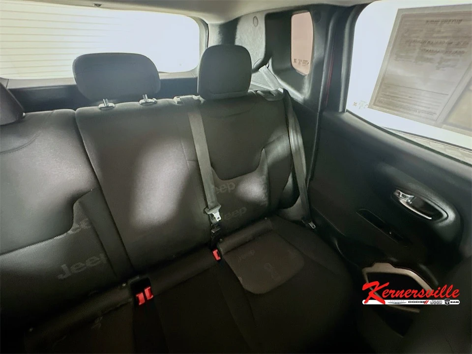 2017 Jeep Renegade - Image 14 of 21