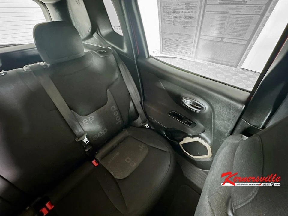 2017 Jeep Renegade - Image 14 of 21