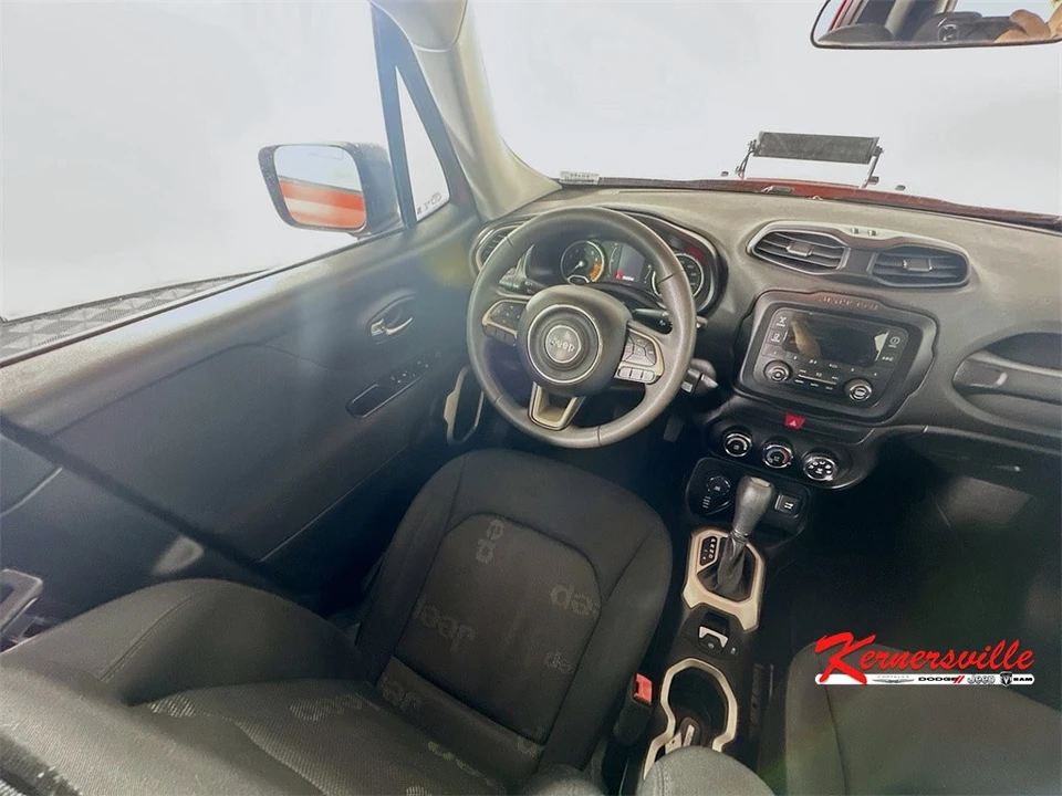 2017 Jeep Renegade - Image 9 of 12