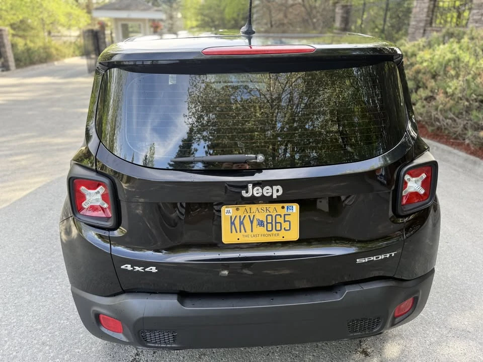 2017 Jeep Renegade - Image 9 of 16