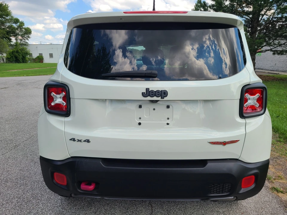 2017 Jeep Renegade - Image 4 of 21