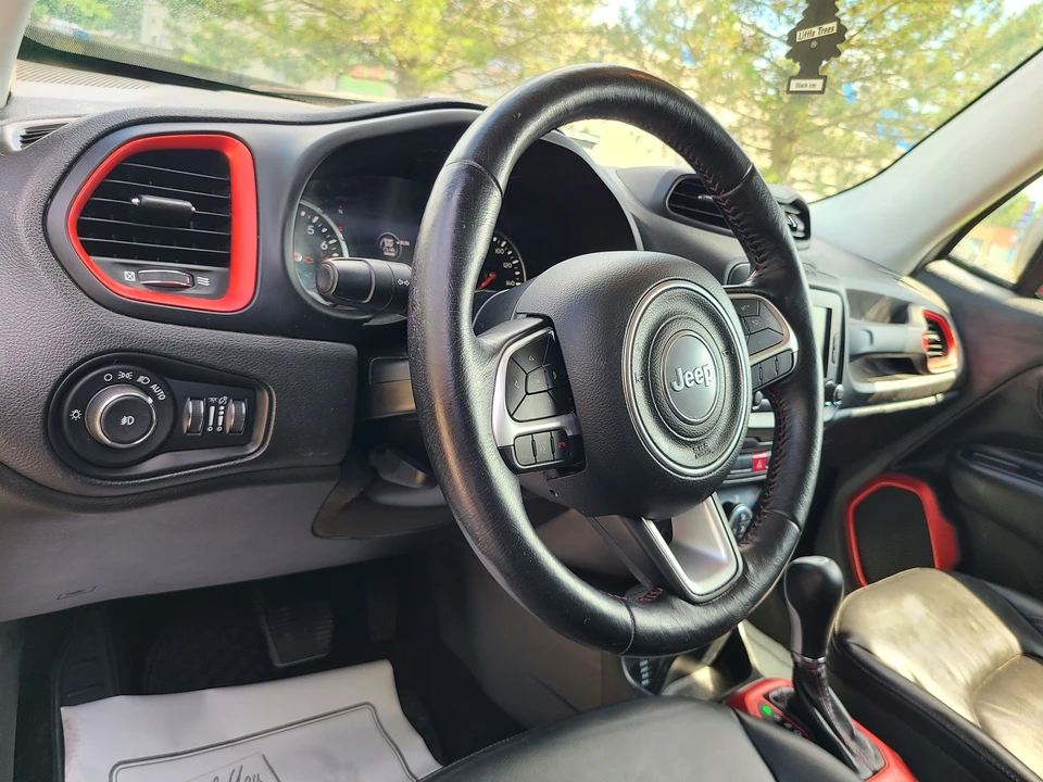 2017 Jeep Renegade - Image 10 of 21