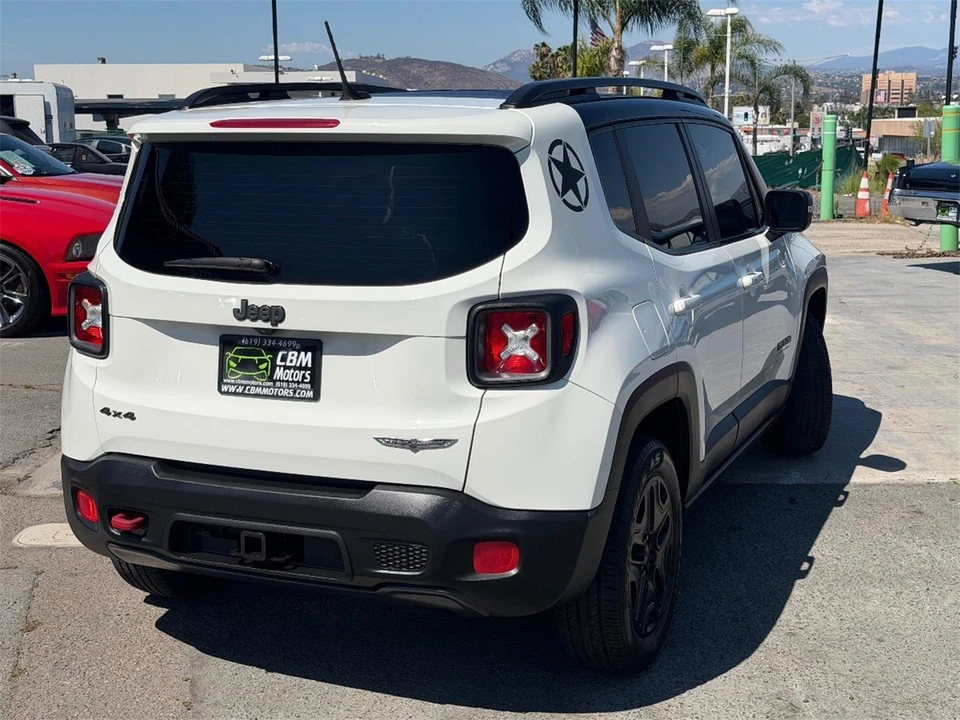 2017 Jeep Renegade - Image 9 of 25