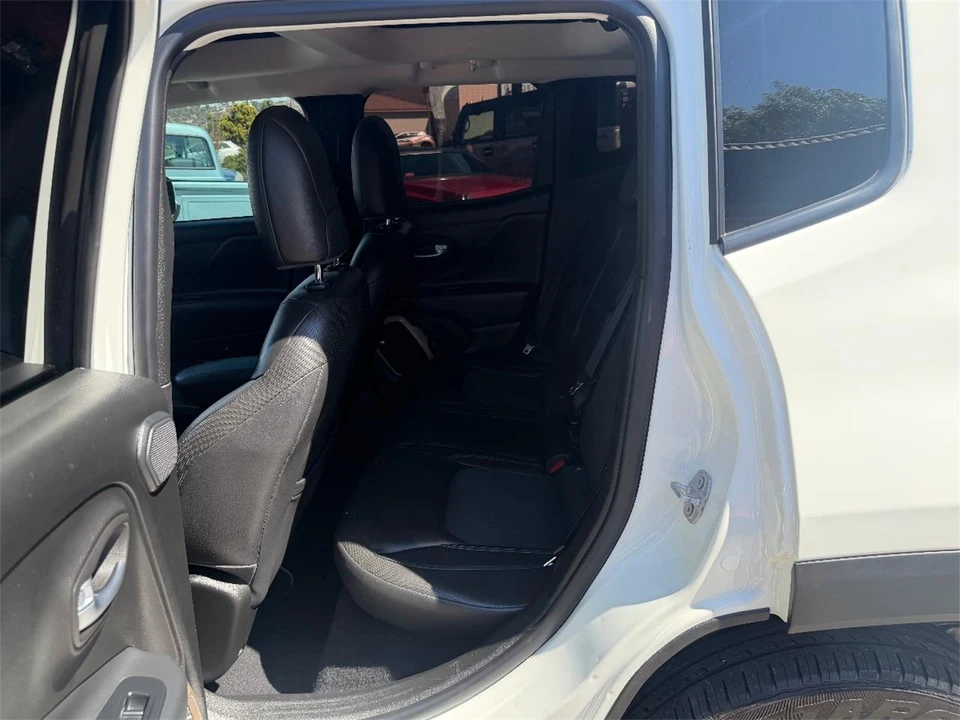 2017 Jeep Renegade - Image 22 of 25