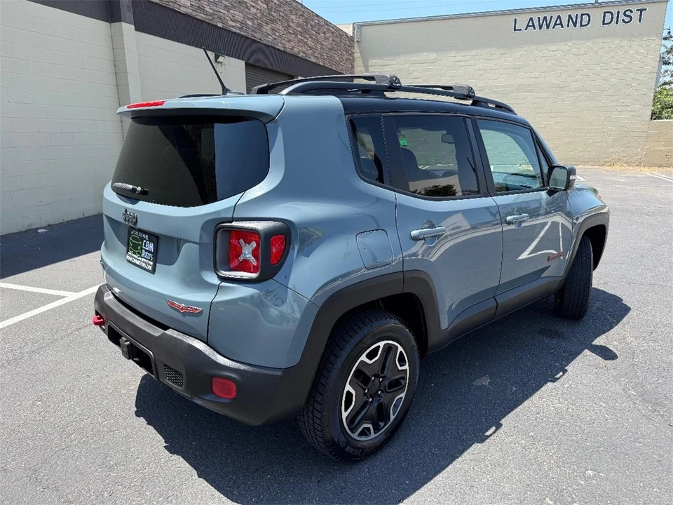 2017 Jeep Renegade - Image 11 of 29