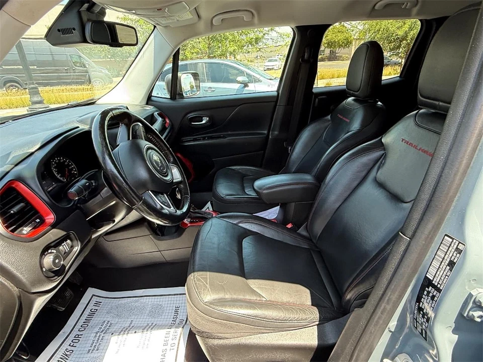 2017 Jeep Renegade - Image 13 of 29