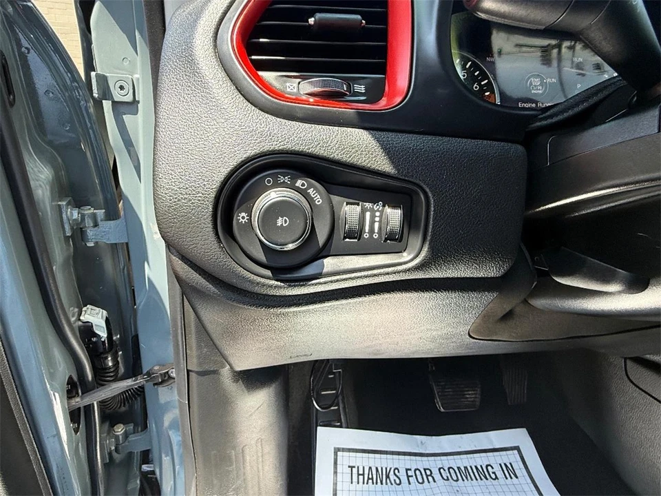 2017 Jeep Renegade - Image 22 of 29