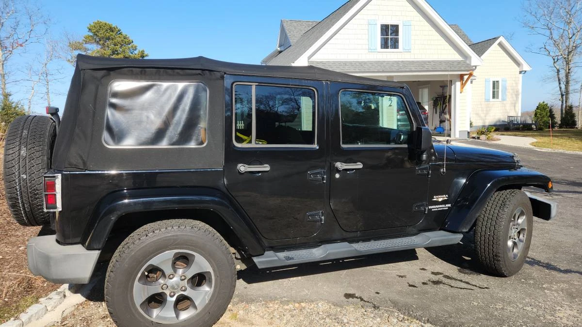 2017 Jeep JK Wrangler - Image 4 of 24