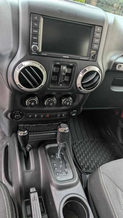 2017 Jeep JK Wrangler - Image 5 of 11