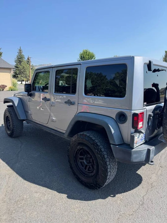 2017 Jeep JK Wrangler - Image 15 of 15