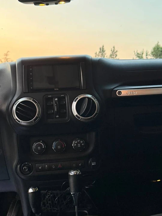 2017 Jeep JK Wrangler - Image 10 of 15