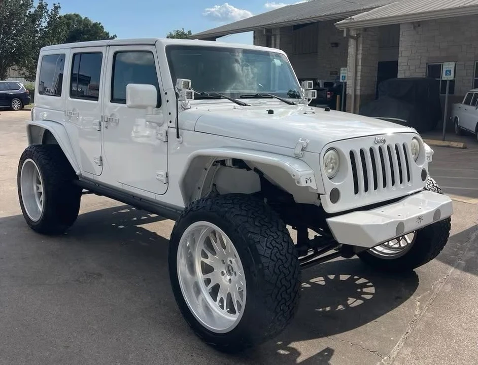 2017 Jeep JK Wrangler - Image 2 of 10