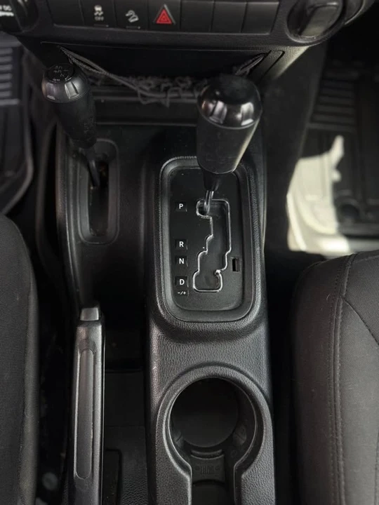 2017 Jeep JK Wrangler - Image 4 of 14