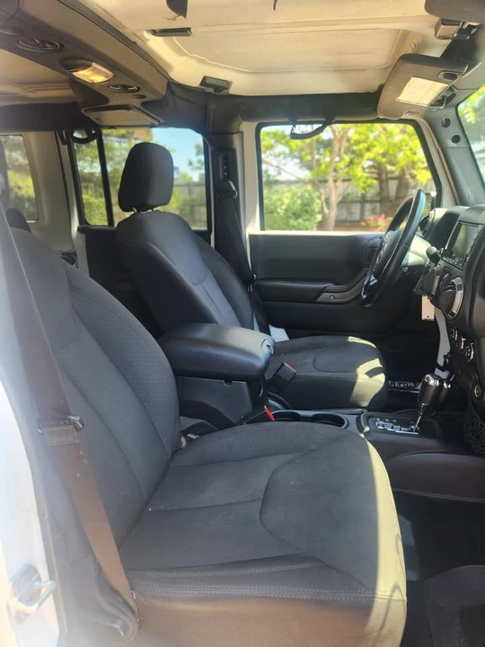2017 Jeep JK Wrangler - Image 7 of 9