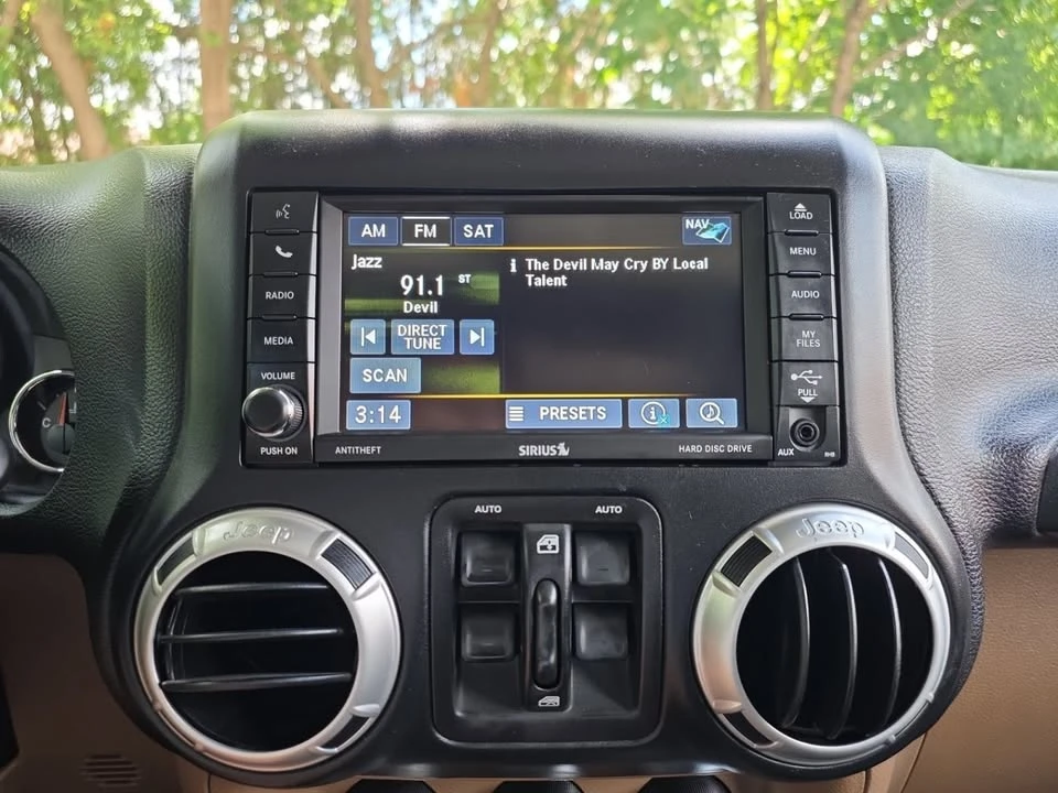 2017 Jeep JK Wrangler - Image 14 of 20
