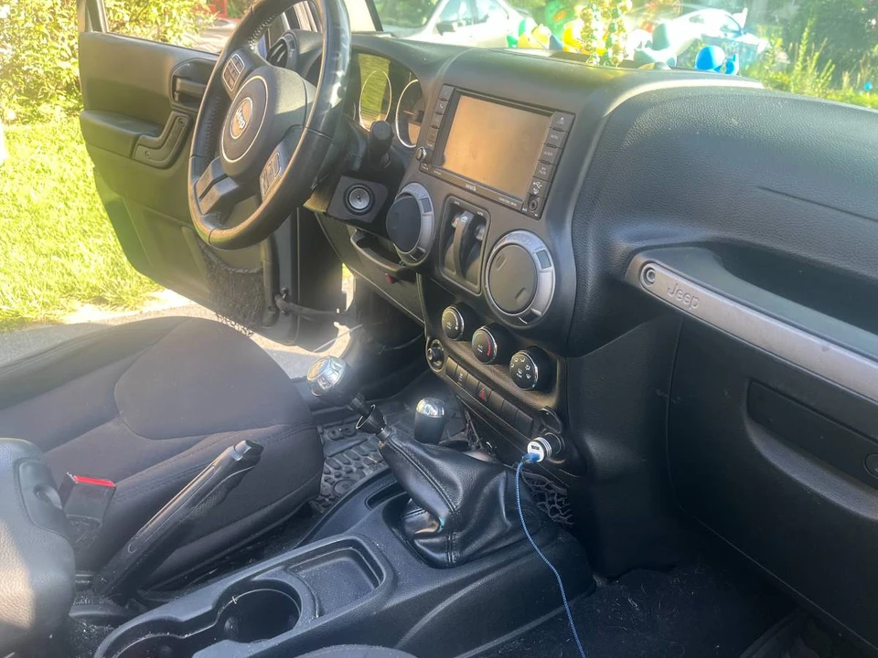2017 Jeep JK Wrangler - Image 6 of 24