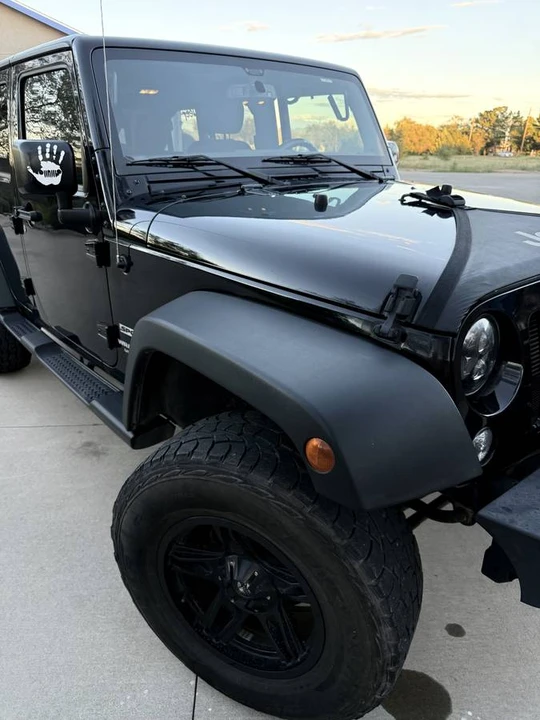 2017 Jeep JK Wrangler - Image 4 of 12