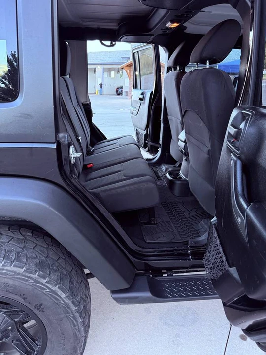 2017 Jeep JK Wrangler - Image 9 of 12