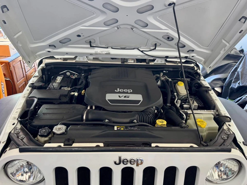 2017 Jeep JK Wrangler - Image 6 of 9