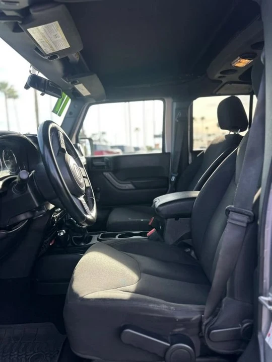 2017 Jeep JK Wrangler - Image 6 of 11
