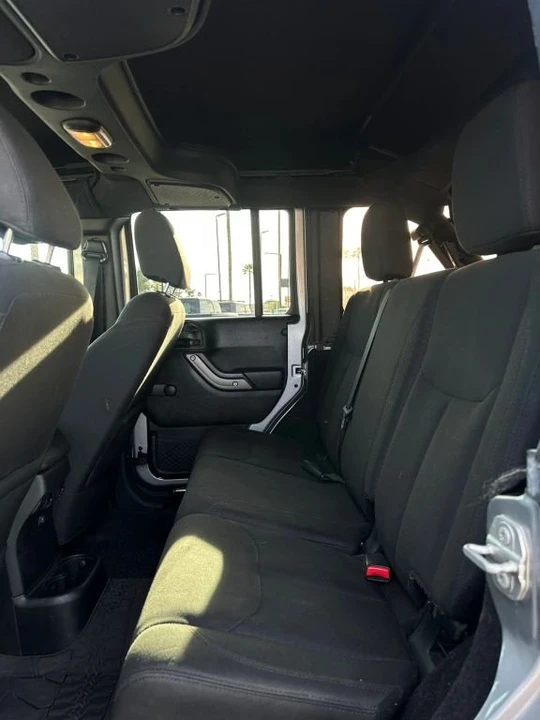 2017 Jeep JK Wrangler - Image 8 of 11