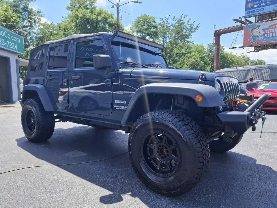 2017 Jeep JK Wrangler - Image 6 of 19