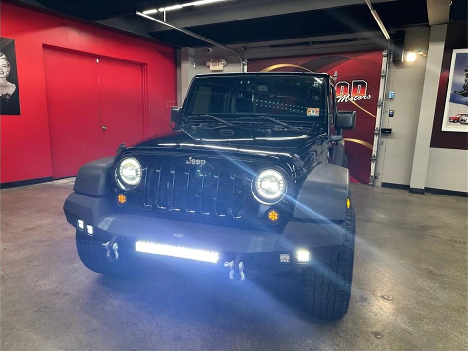 2017 Jeep JK Wrangler - Image 10 of 31