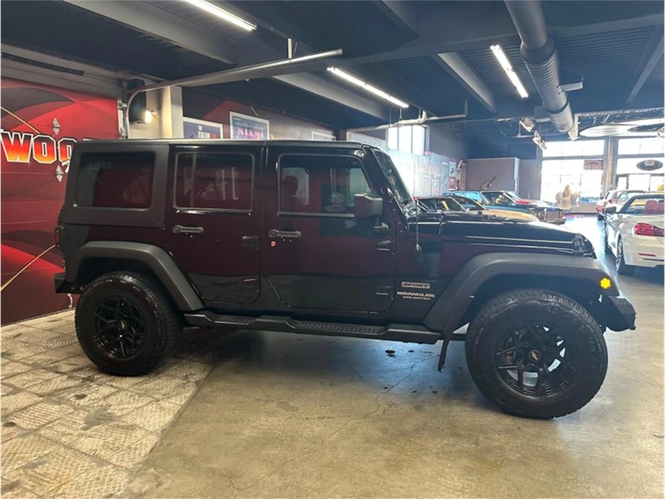 2017 Jeep JK Wrangler - Image 16 of 31