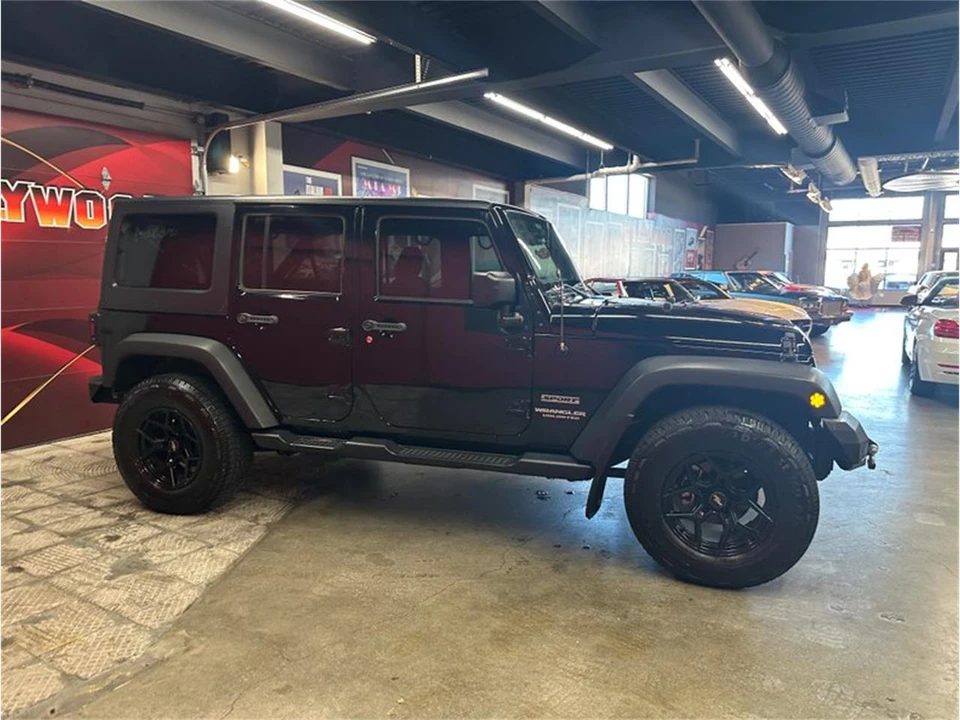 2017 Jeep JK Wrangler - Image 11 of 31
