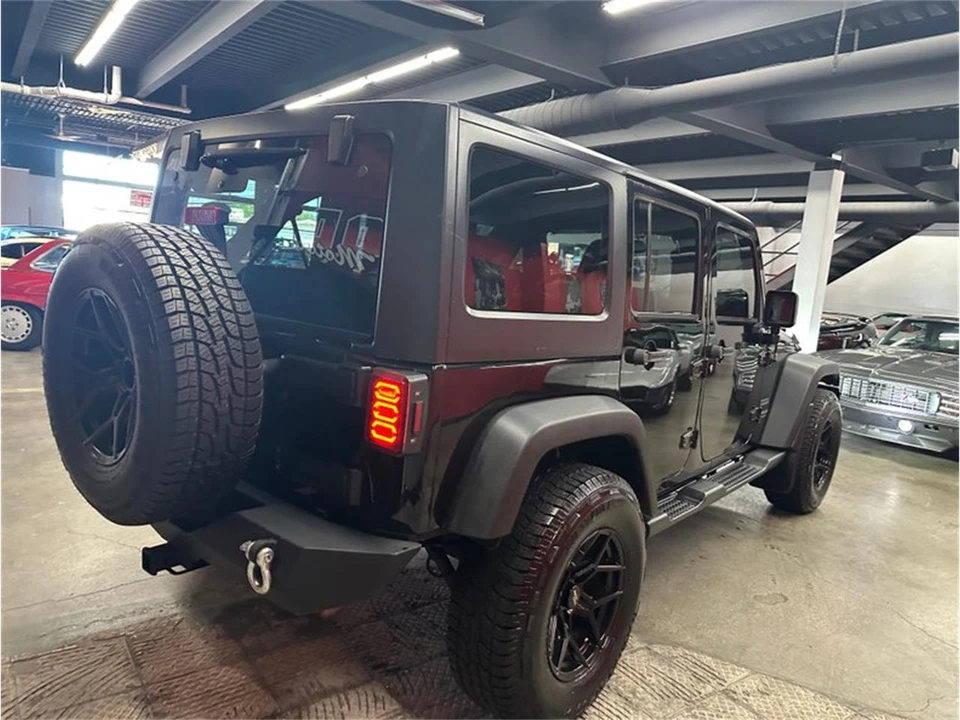 2017 Jeep JK Wrangler - Image 18 of 31
