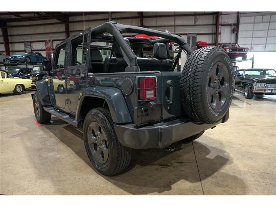 2017 Jeep JK Wrangler - Image 6 of 31