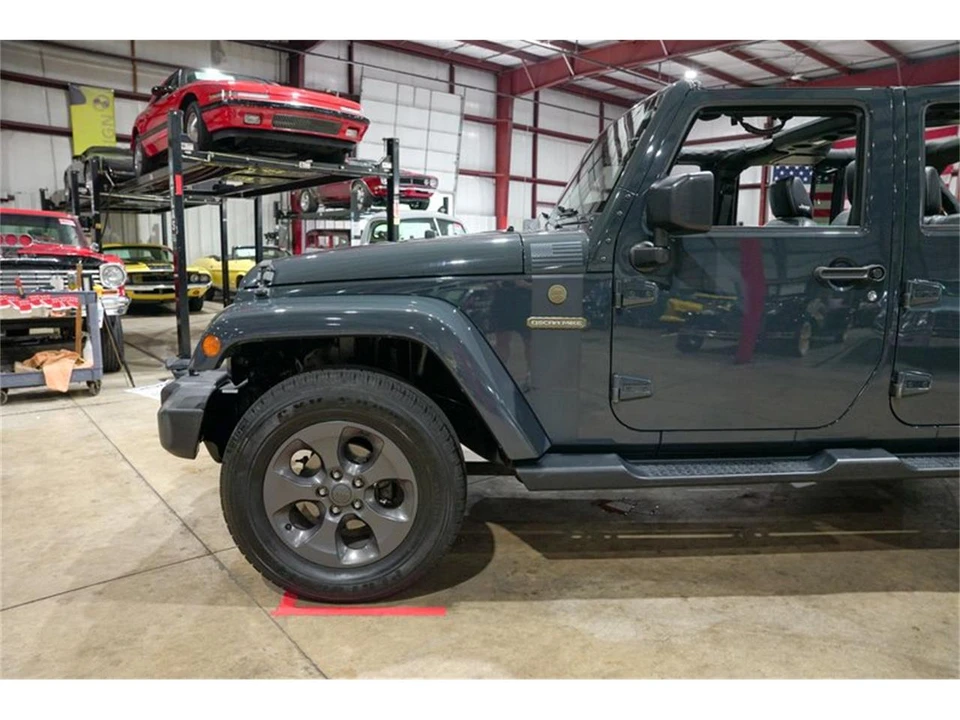 2017 Jeep JK Wrangler - Image 3 of 31