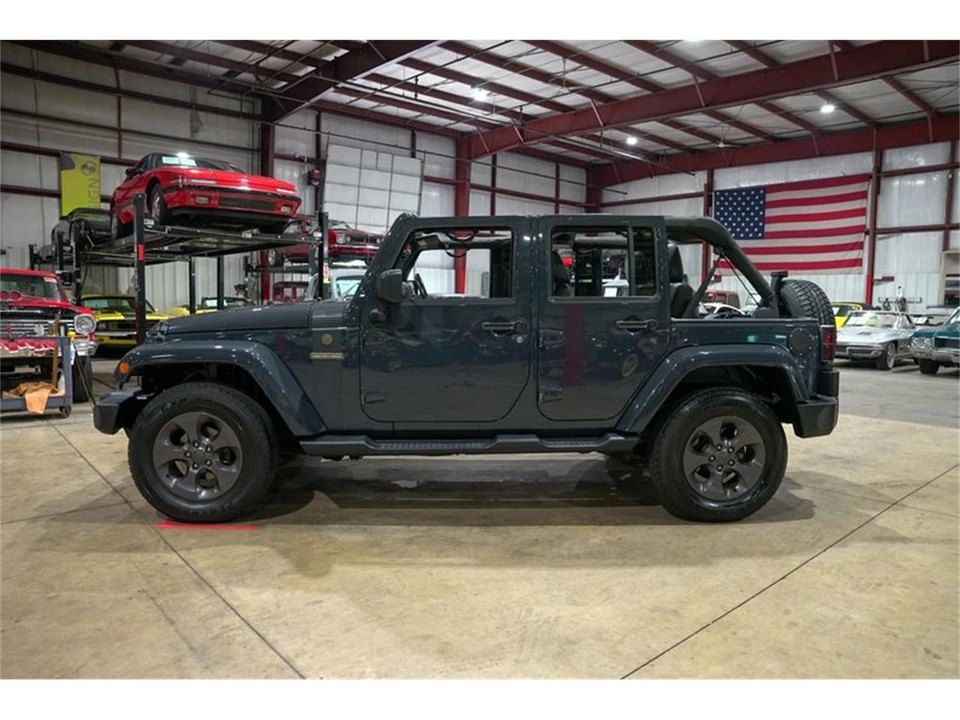 2017 Jeep JK Wrangler - Image 4 of 31