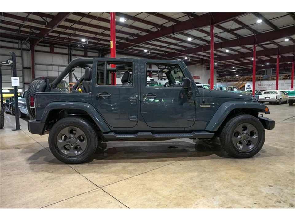 2017 Jeep JK Wrangler - Image 10 of 31